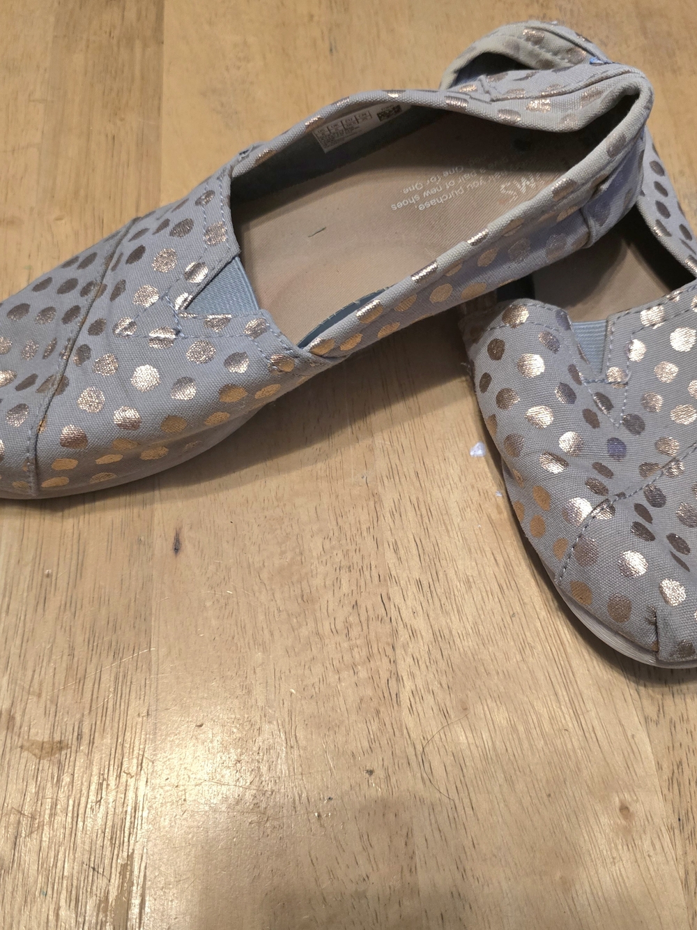 TOMS Gray Rose Gold Polka Dot Slip On Flats Womens 8 Canvas Casual Shoes ✨